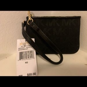 Michael Kors Wristlet-NWT